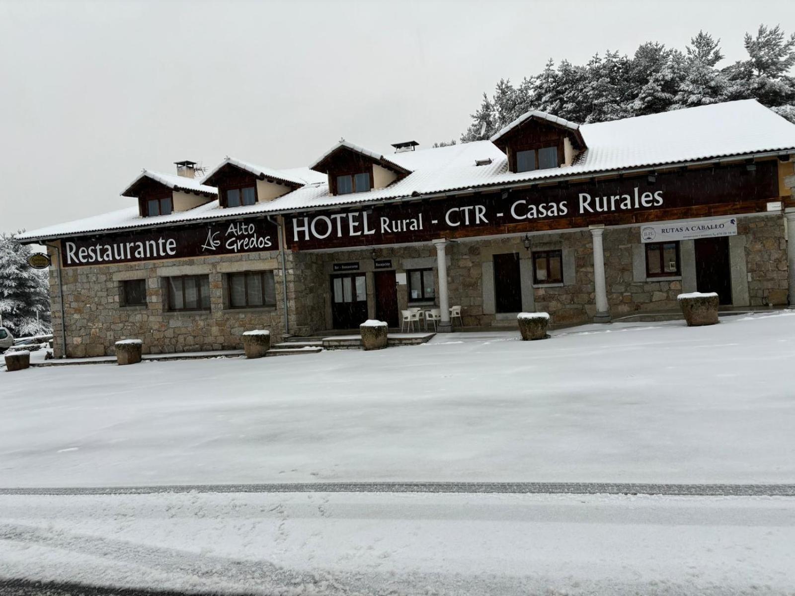 Altogredos Hotel Rural Y Apartamentos Turisticos 霍约斯德尔埃斯皮诺 外观 照片